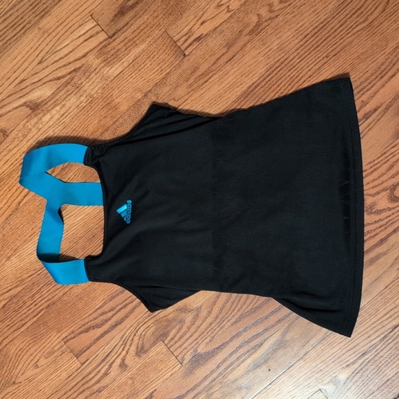 adidas - Womens Primeblue AeroKnit Y-Tank Top - Black - Picture 4 of 8
